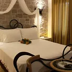 Otel ına Cunda Art