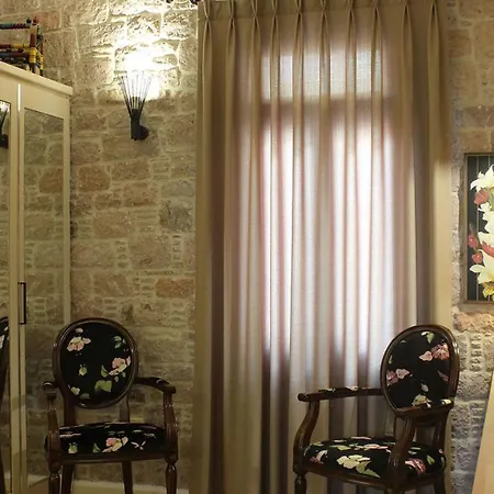 Ina Cunda Art Hotel