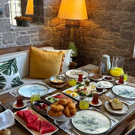 Ina Cunda Art Hotel