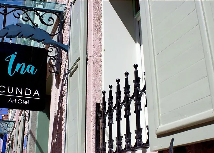 فندق Ina Cunda Art *