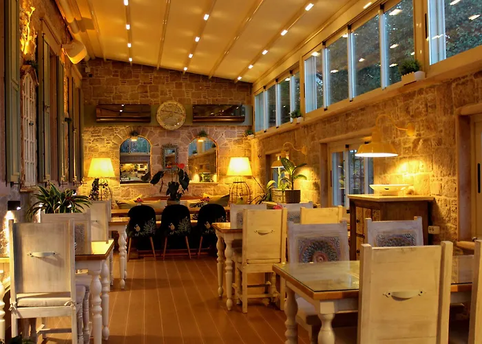 Ina Cunda Art فندق *