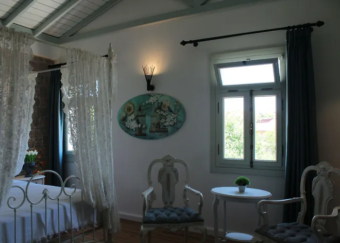 Ina Cunda Art Ayvalı